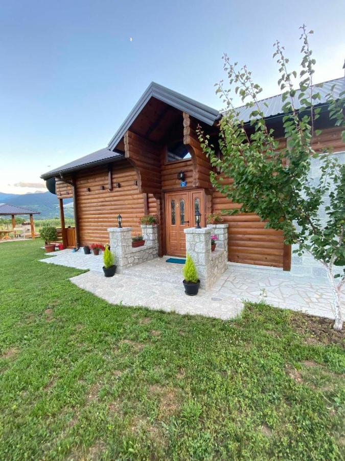 The Lake Breeze Bay Plav Exterior photo